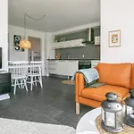 5 Star In Apartamento